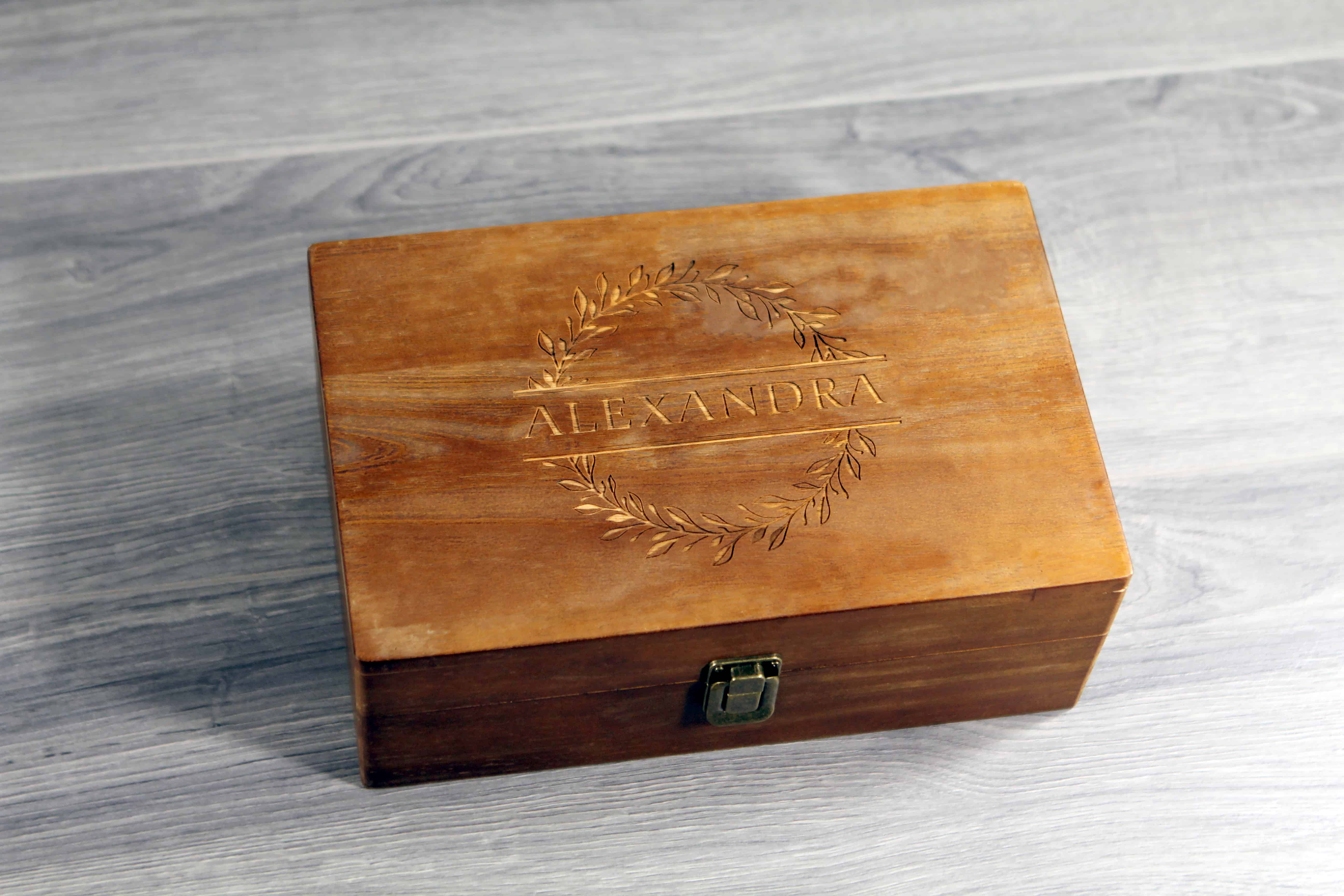 laser engraved wood essential oil storage box with 40 slots